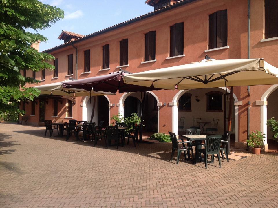 Agriturismo Da Ninoti เตรวิโซ ภายนอก รูปภาพ
