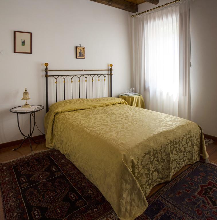 Agriturismo Da Ninoti เตรวิโซ ห้อง รูปภาพ