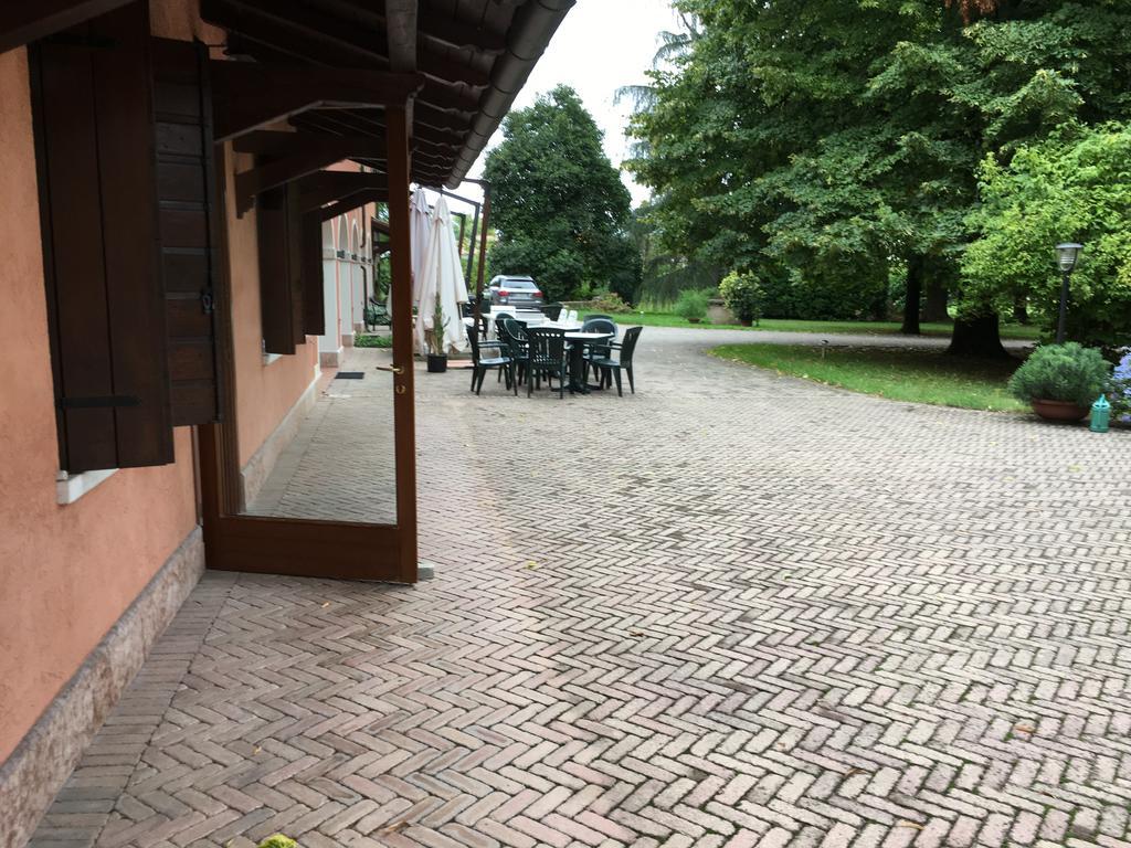 Agriturismo Da Ninoti เตรวิโซ ภายนอก รูปภาพ